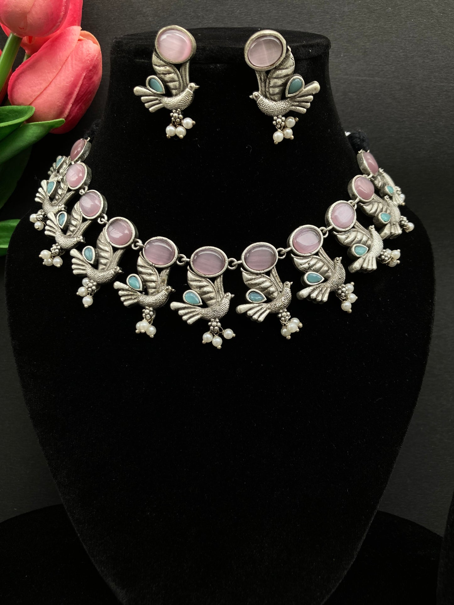 Indiriva Chirping Charm Choker