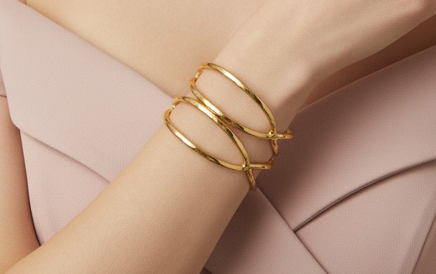 Indiriva Criss-Cross Cuff