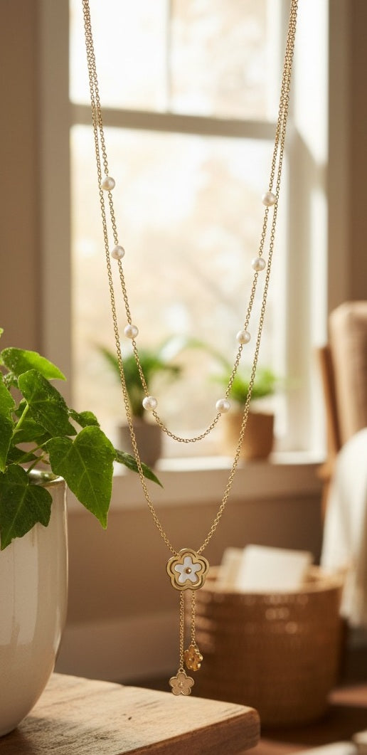 Indiriva Fleur Pearl Necklace
