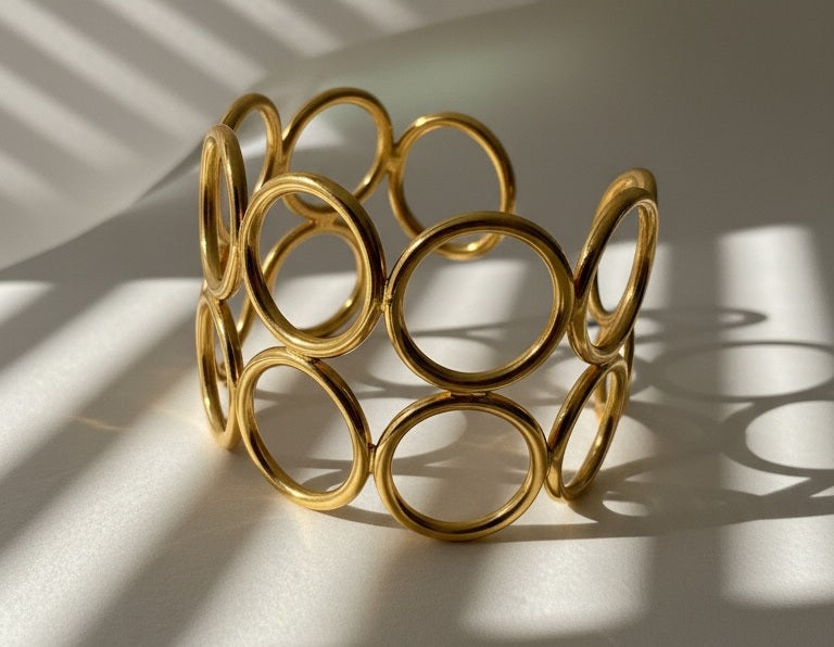 Indiriva Golden Loop Cuff