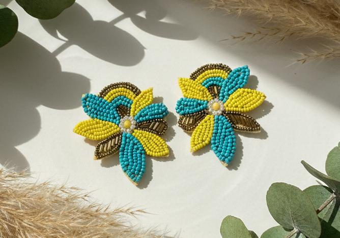 Indiriva Sunny Bloom Beaded Earrings