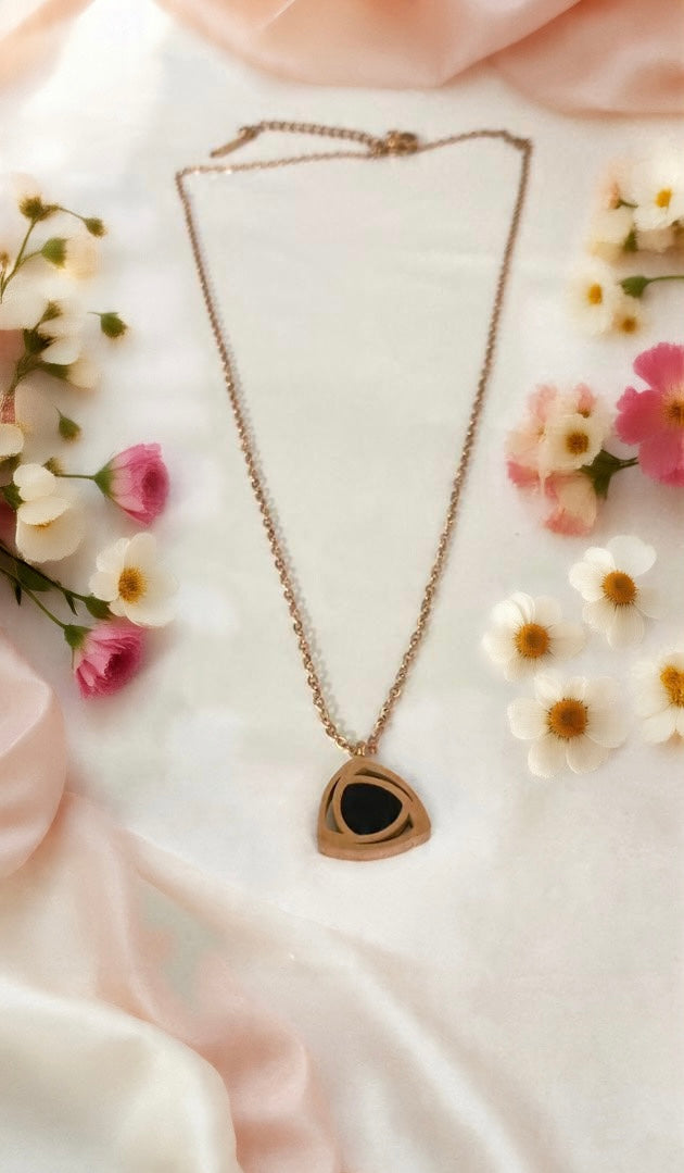 Indiriva Trinity Necklace