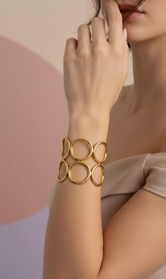 Indiriva Golden Loop Cuff