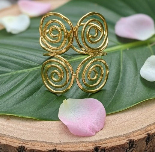 Indiriva Golden Swirl Cuff