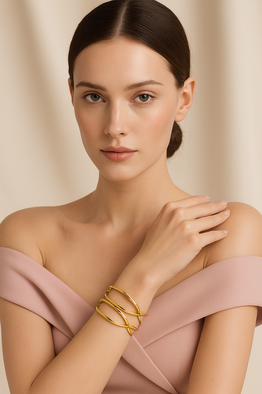 Indiriva Criss-Cross Cuff