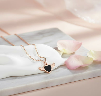 Indiriva Midnight Wings Necklace