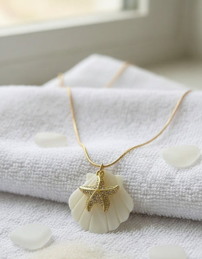Indiriva Oceanic Charm Necklace