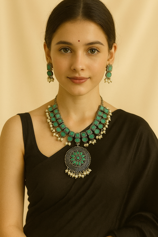 Indiriva Taraangi Haar Set