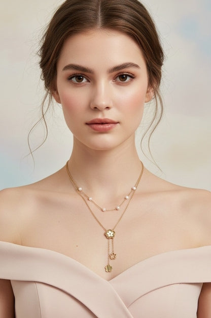 Indiriva Fleur Pearl Necklace