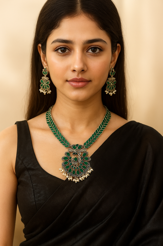 Indiriva Mayura Emerald Elegance Set