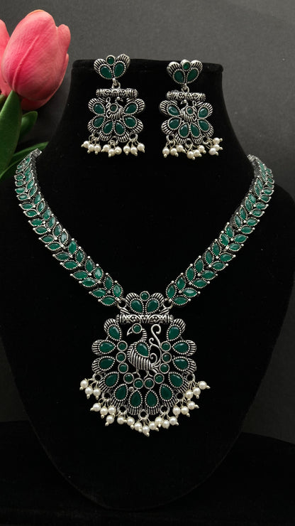 Indiriva Mayura Emerald Elegance Set