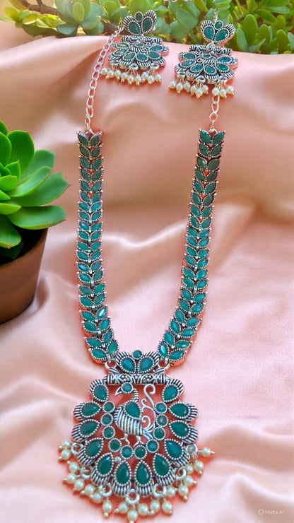 Indiriva Mayura Emerald Elegance Set